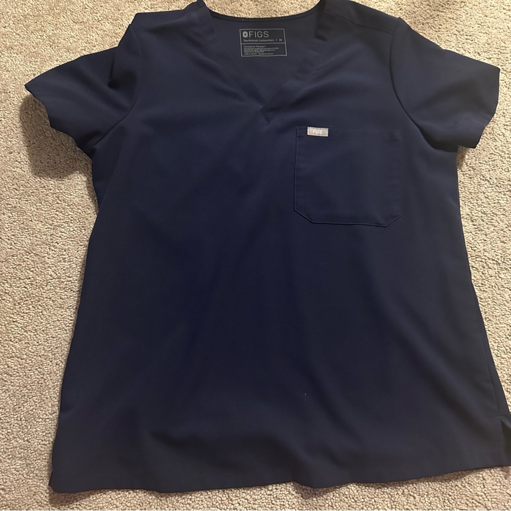 Figs Scrub Top